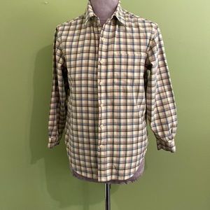 Men’s long sleeve button down shirt
